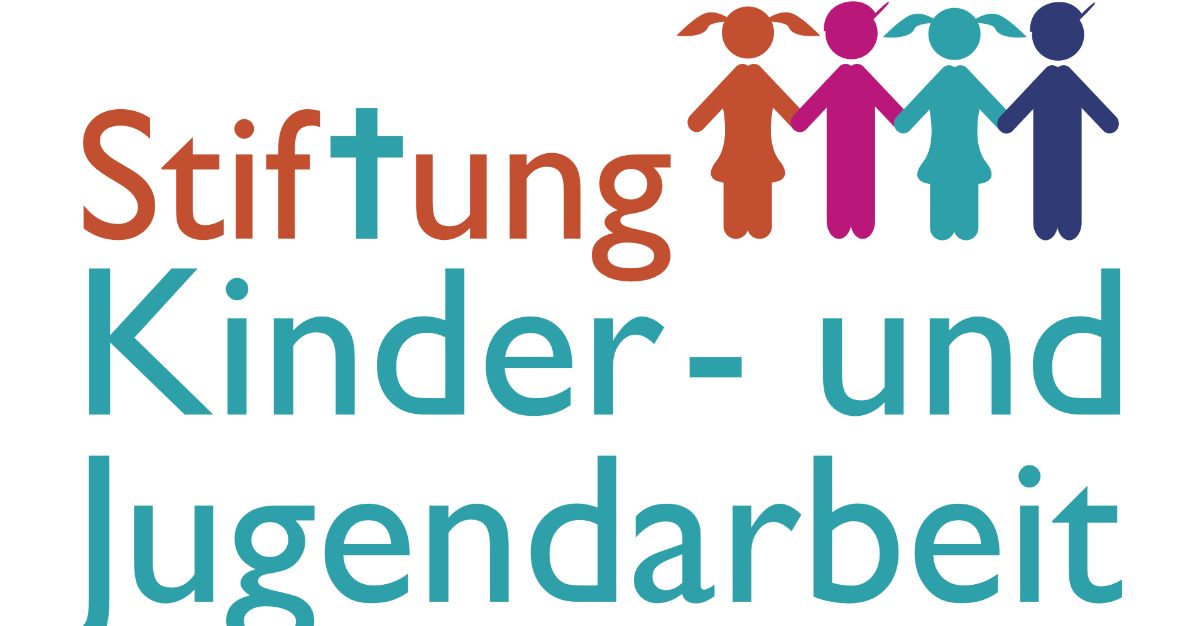 Logo der Stiftung Kinder- und Jugendarbeit mit vier stilisierten, farbigen Kinderfiguren und Schriftzug.